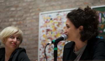 Presentación de Lecturas Feministas en el Concejo de la Legislatura de Hurlingam junto a Julia Mengolini