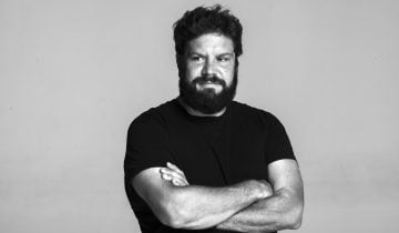 Entrevista en La Primera Piedra a Fito Mendonça Paz, autor de “El fraude más hermoso”